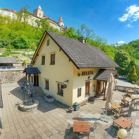 Resort U Jelena Křivoklát المظهر الخارجي الصورة